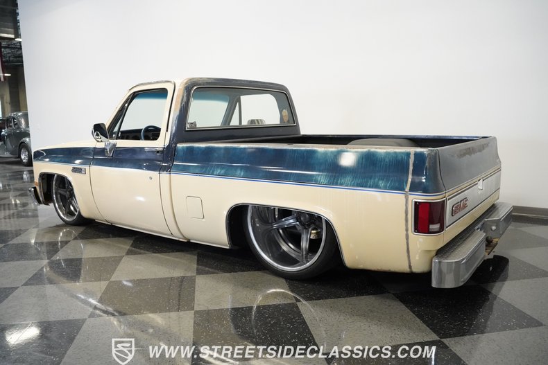 Gmc-Sierra-1985-Doeskin-Tan-Galleon-Blue-9