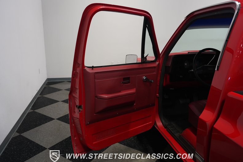 Gmc-Sierra-1986-Apple-Red-Burgundy-21
