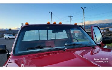 Gmc-Sierra-1986-Red-Black-amp-Red-12