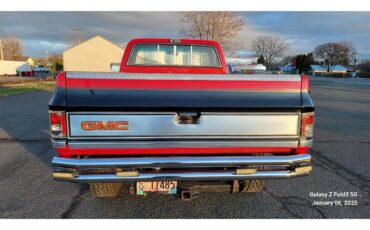 Gmc-Sierra-1986-Red-Black-amp-Red-17