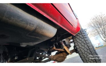 Gmc-Sierra-1986-Red-Black-amp-Red-2