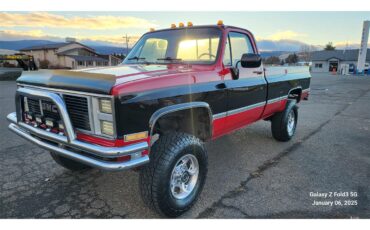 Gmc-Sierra-1986-Red-Black-amp-Red-29
