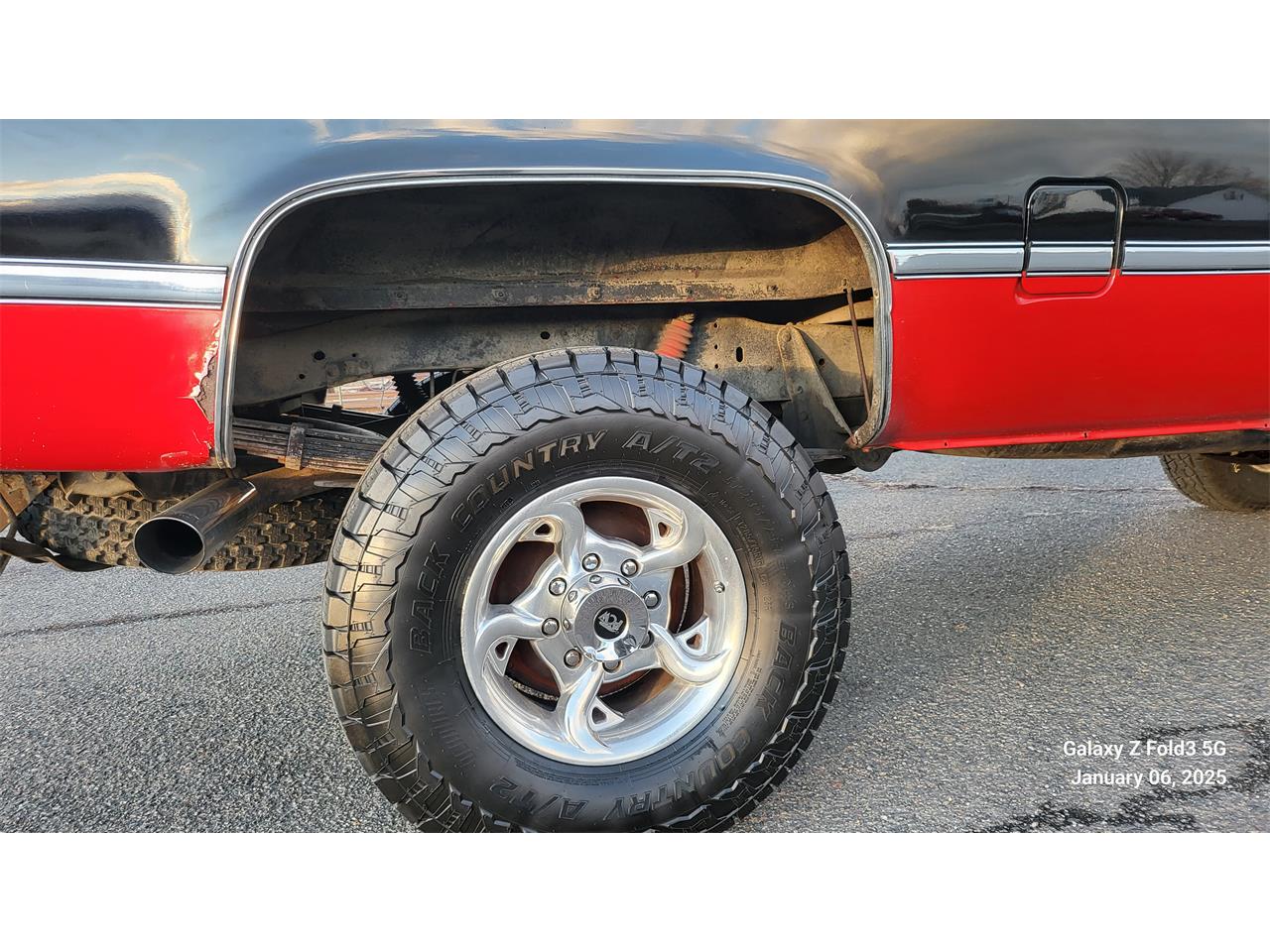 Gmc-Sierra-1986-Red-Black-amp-Red-4
