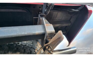 Gmc-Sierra-1986-Red-Black-amp-Red-51