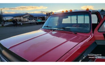 Gmc-Sierra-1986-Red-Black-amp-Red-8