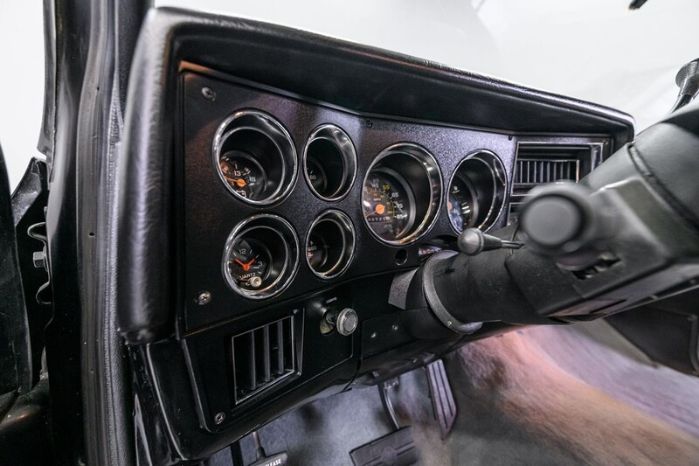 Gmc-Sierra-1987-Black-11