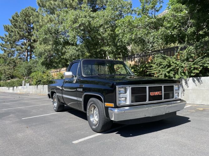 Gmc-Sierra-1987-Black-3
