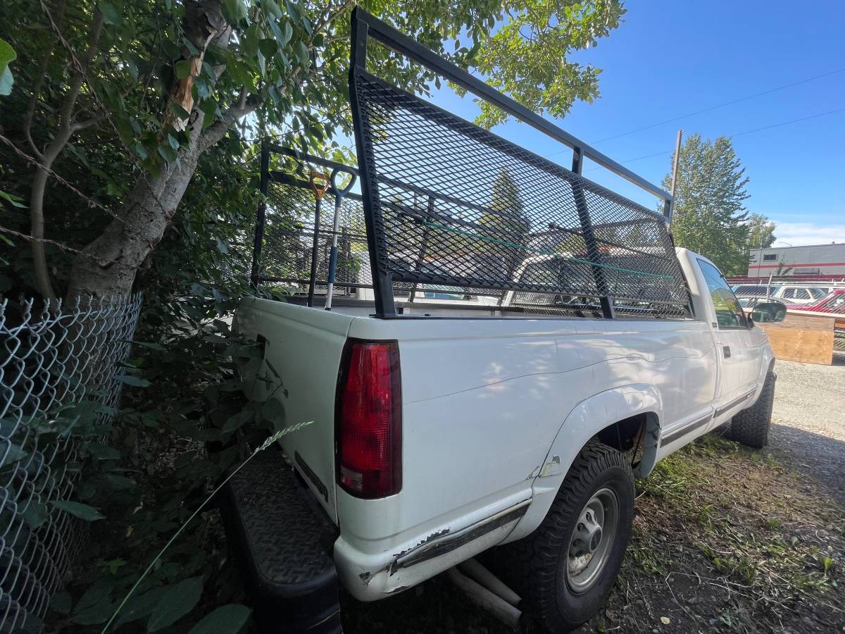 Gmc-Sierra-1994-white-8
