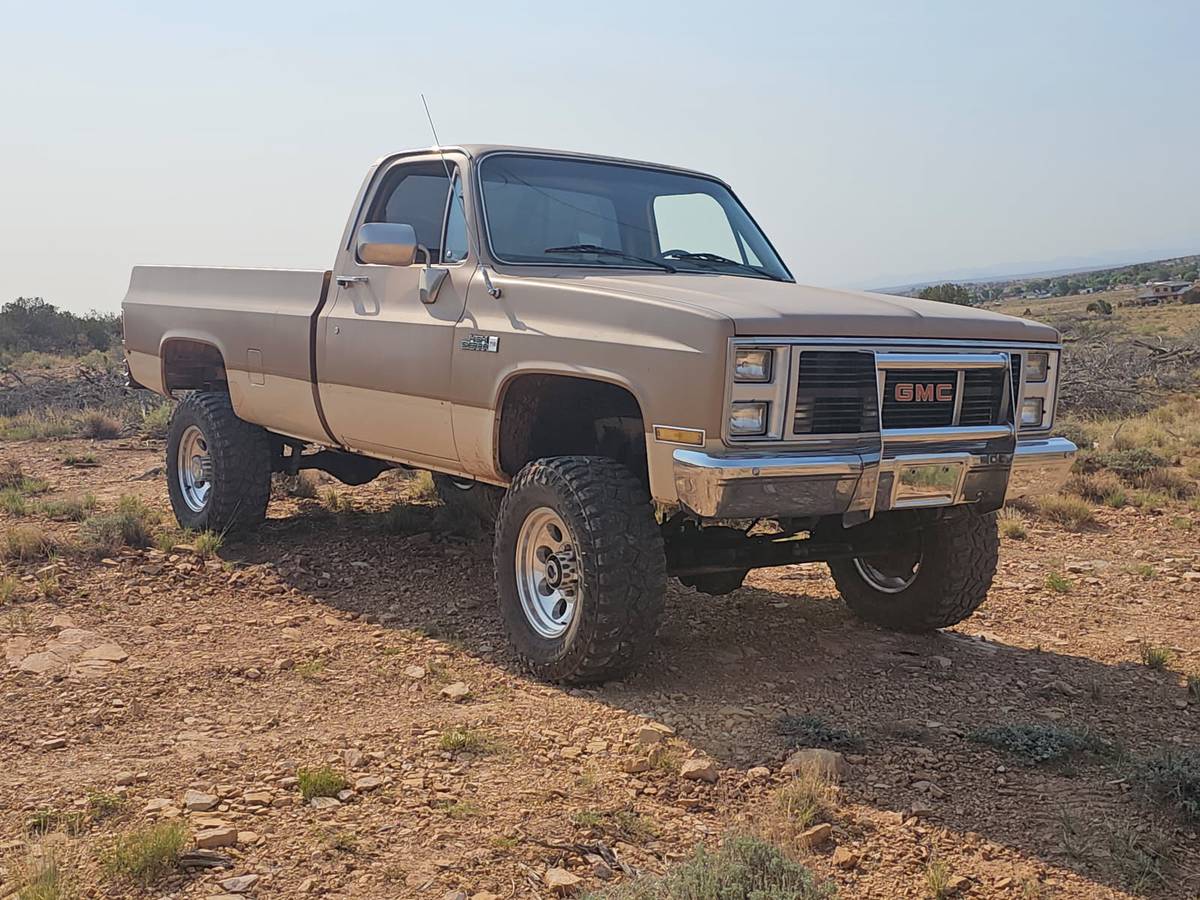 Gmc-Sierra-2500-1986-3
