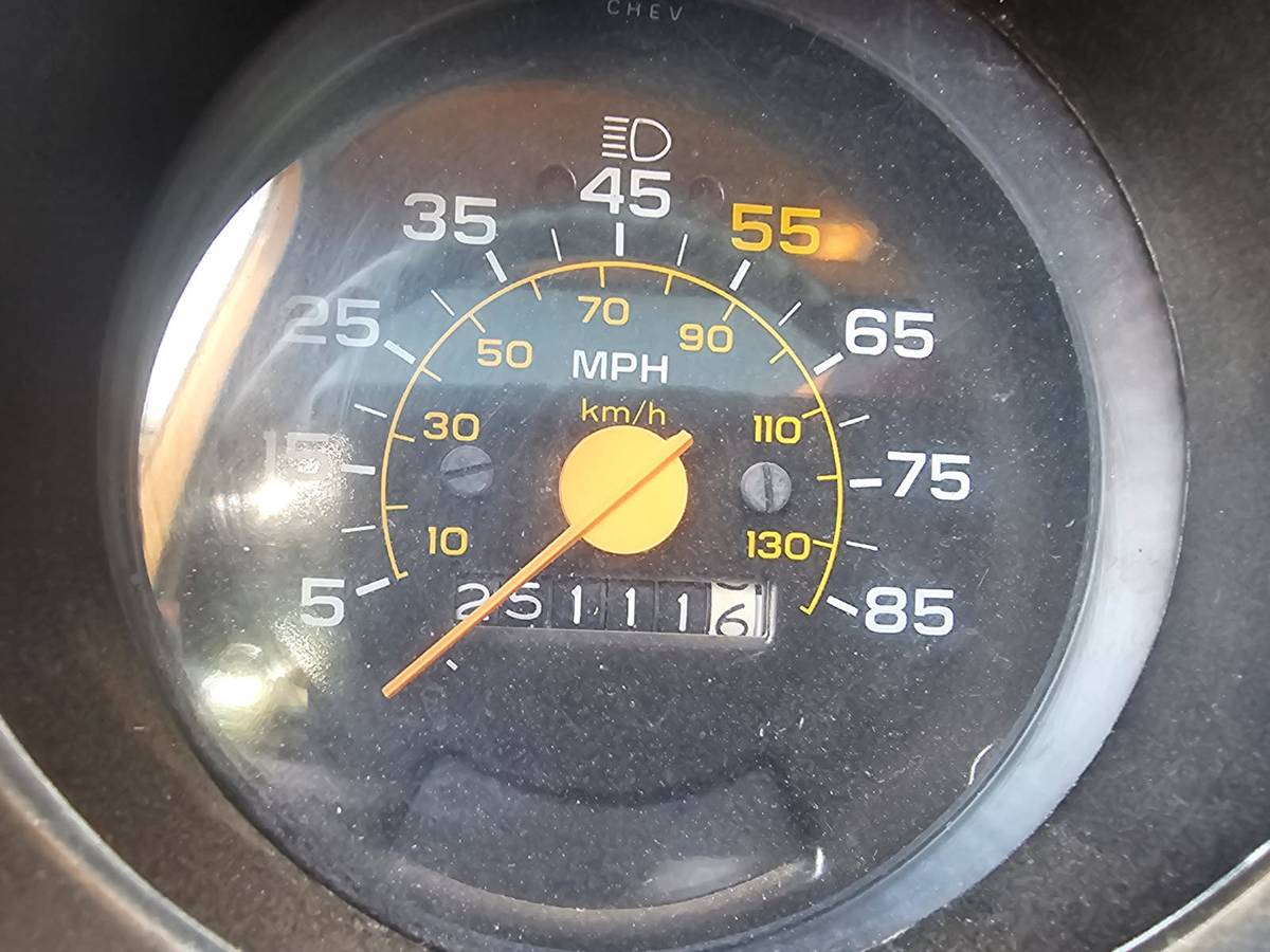 Gmc-Sierra-2500-1986-8
