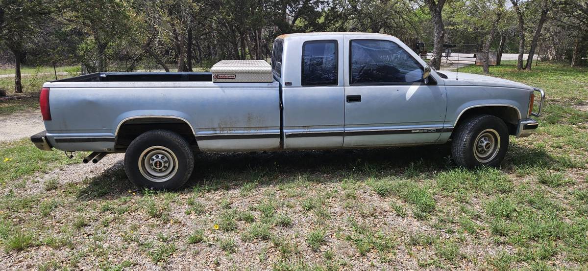 Gmc-Sierra-2500-1991-blue-3