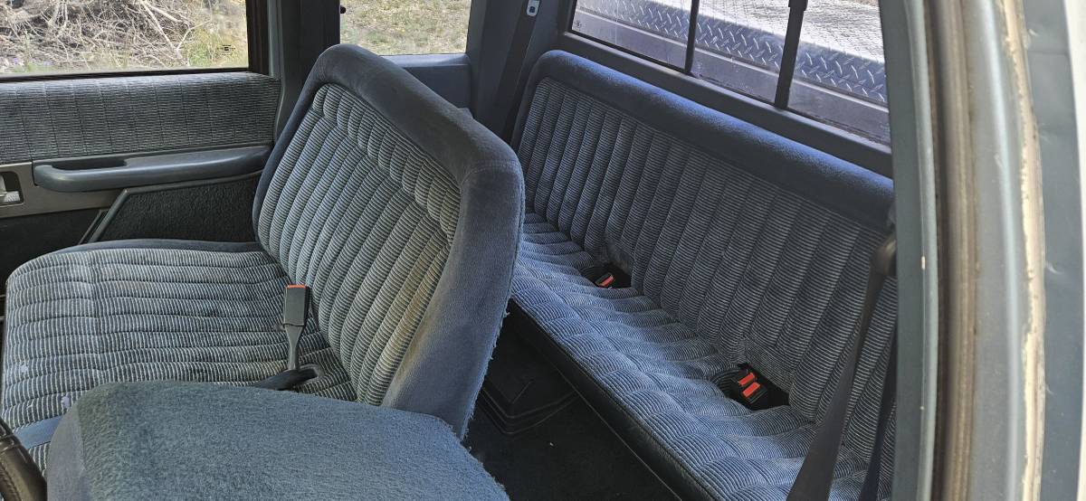 Gmc-Sierra-2500-1991-blue-7