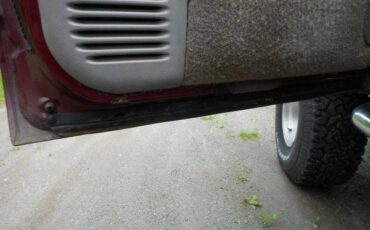 Gmc-Sierra-34-ton-nominal-1995-red-19
