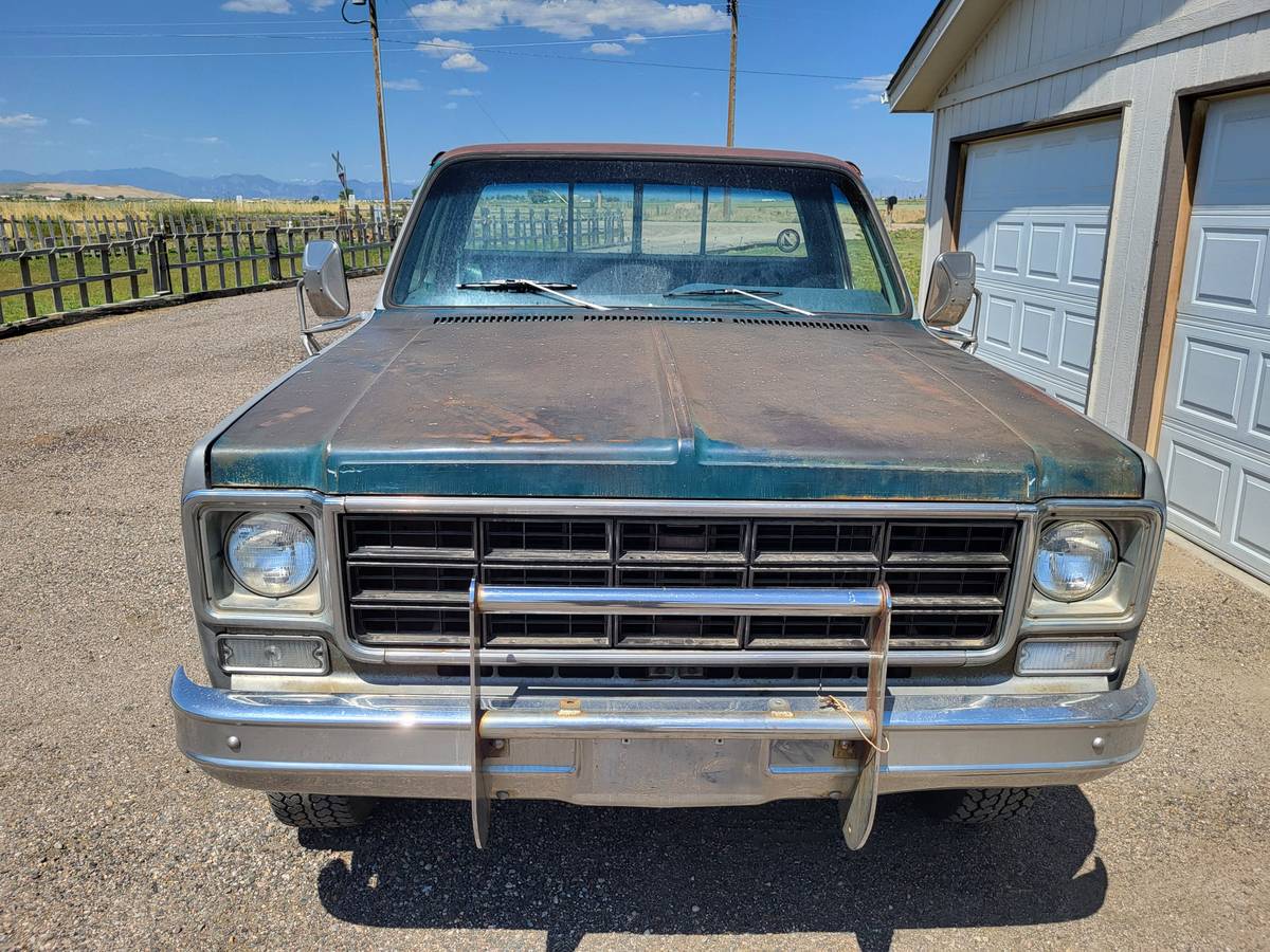 Gmc-Sierra-grande-diesel-1977-silver-4