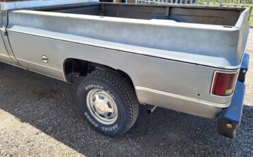 Gmc-Sierra-grande-diesel-1977-silver-7