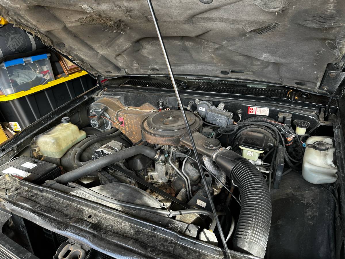 Gmc-Sonoma-1991-black-11