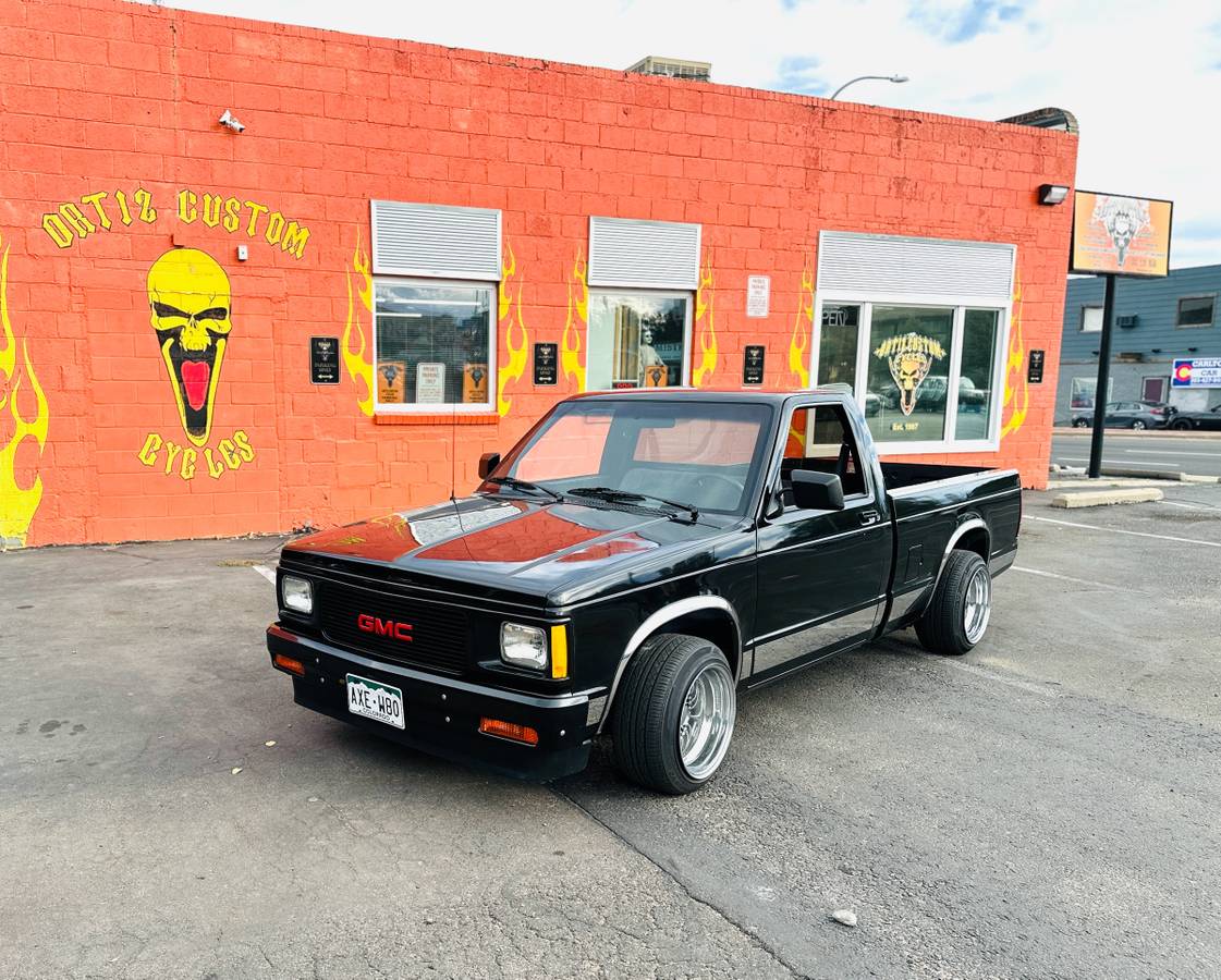 Gmc-Sonoma-1991-black-5
