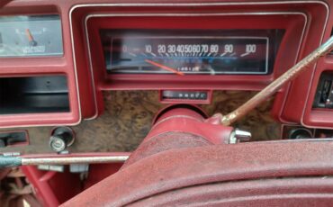 Gmc-Sprint-1975-WhiteampMaroon-Maroon-3