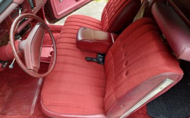 Gmc-Sprint-1975-WhiteampMaroon-Maroon-9