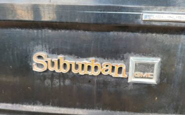 Gmc-Suburban-1987-Black-16