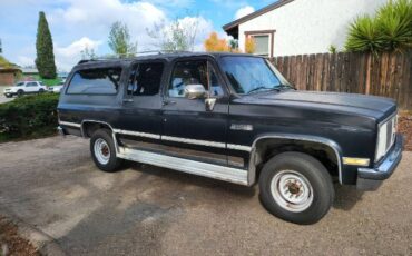 Gmc-Suburban-1987-Black-5