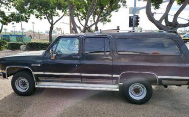 Gmc-Suburban-1987-Black-6