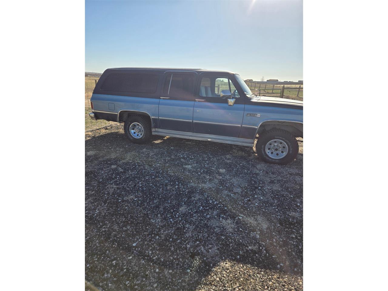 Gmc-Suburban-1987-Blue-Blue-12
