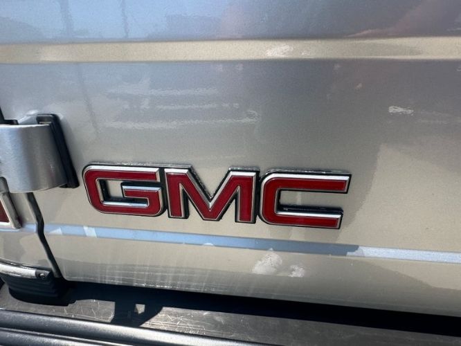 Gmc-Suburban-1990-Silver-17