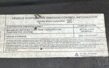 Gmc-Suburban-1990-Silver-27