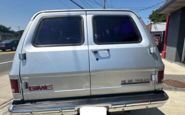 Gmc-Suburban-1990-Silver-5