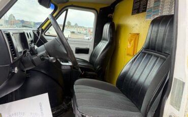 Gmc-Vandura-1994-silver-11