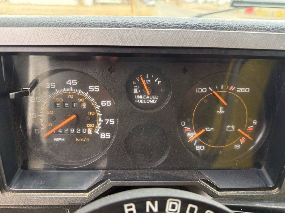 Gmc-Vandura-1994-silver-13