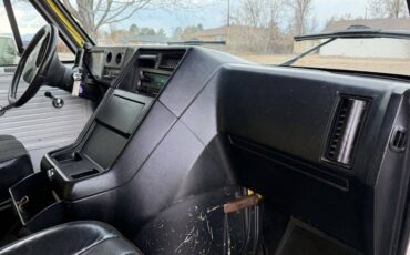 Gmc-Vandura-1994-silver-17