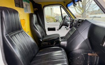 Gmc-Vandura-1994-silver-18