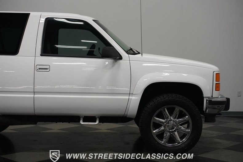 Gmc-Yukon-1994-Olympic-White-Light-Gray-31