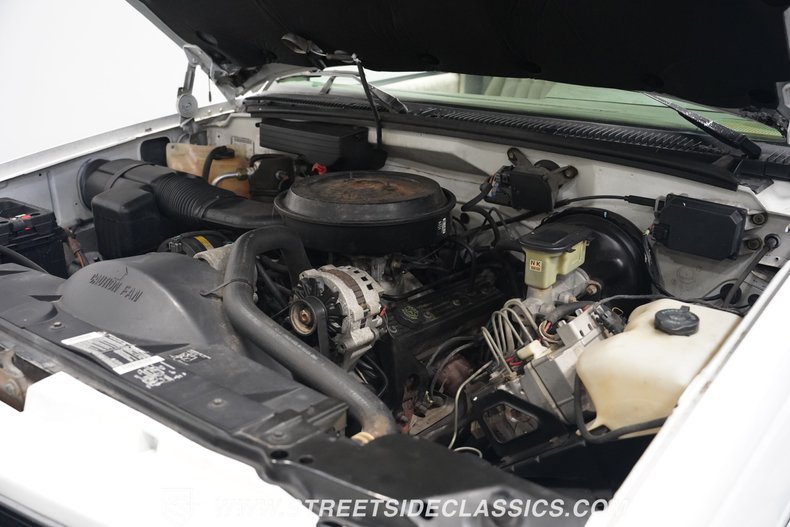 Gmc-Yukon-1994-Olympic-White-Light-Gray-42