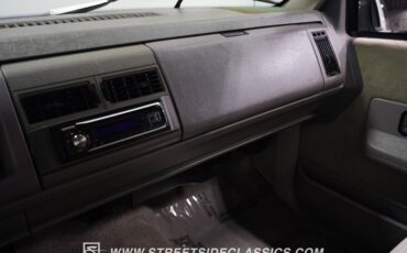 Gmc-Yukon-1994-Olympic-White-Light-Gray-45