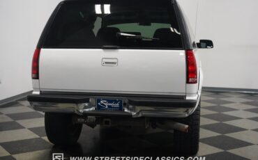 Gmc-Yukon-1994-Olympic-White-Light-Gray-49