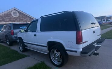 Gmc-Yukon-1994-white-1