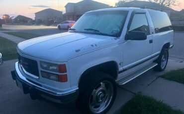 Gmc-Yukon-1994-white-5