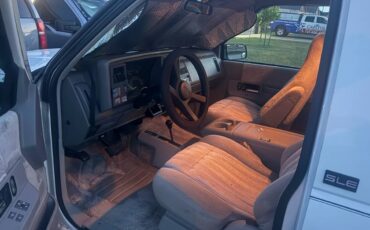 Gmc-Yukon-1994-white-7
