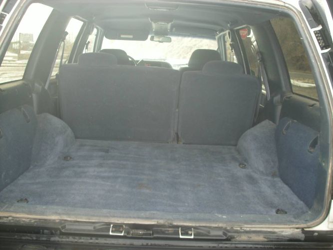 Gmc-Yukon-1995-White-4