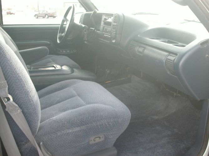 Gmc-Yukon-1995-White