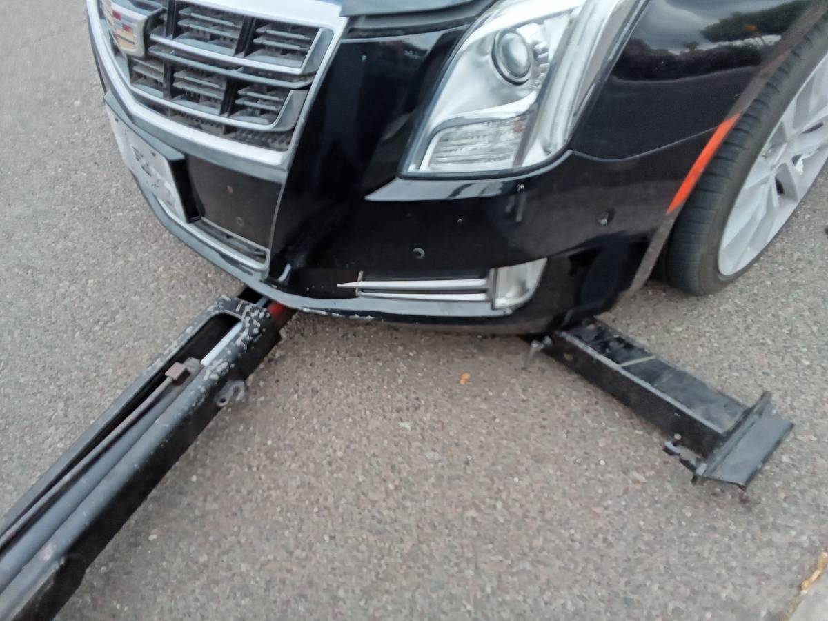 Gmc-c3500-1984-black-5