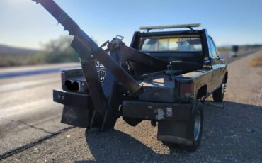 Gmc-c3500-1984-black-8