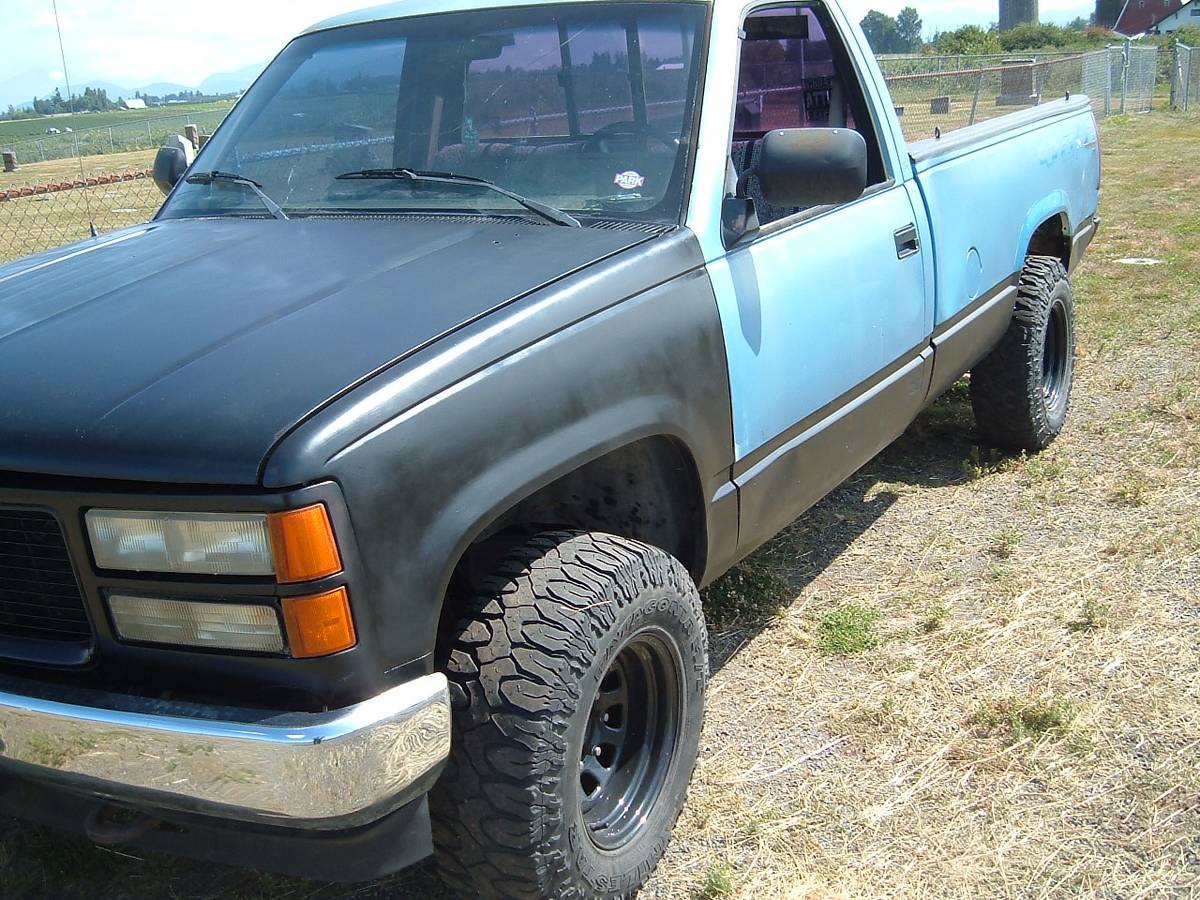 Gmc-cheyene-1988-blue-1