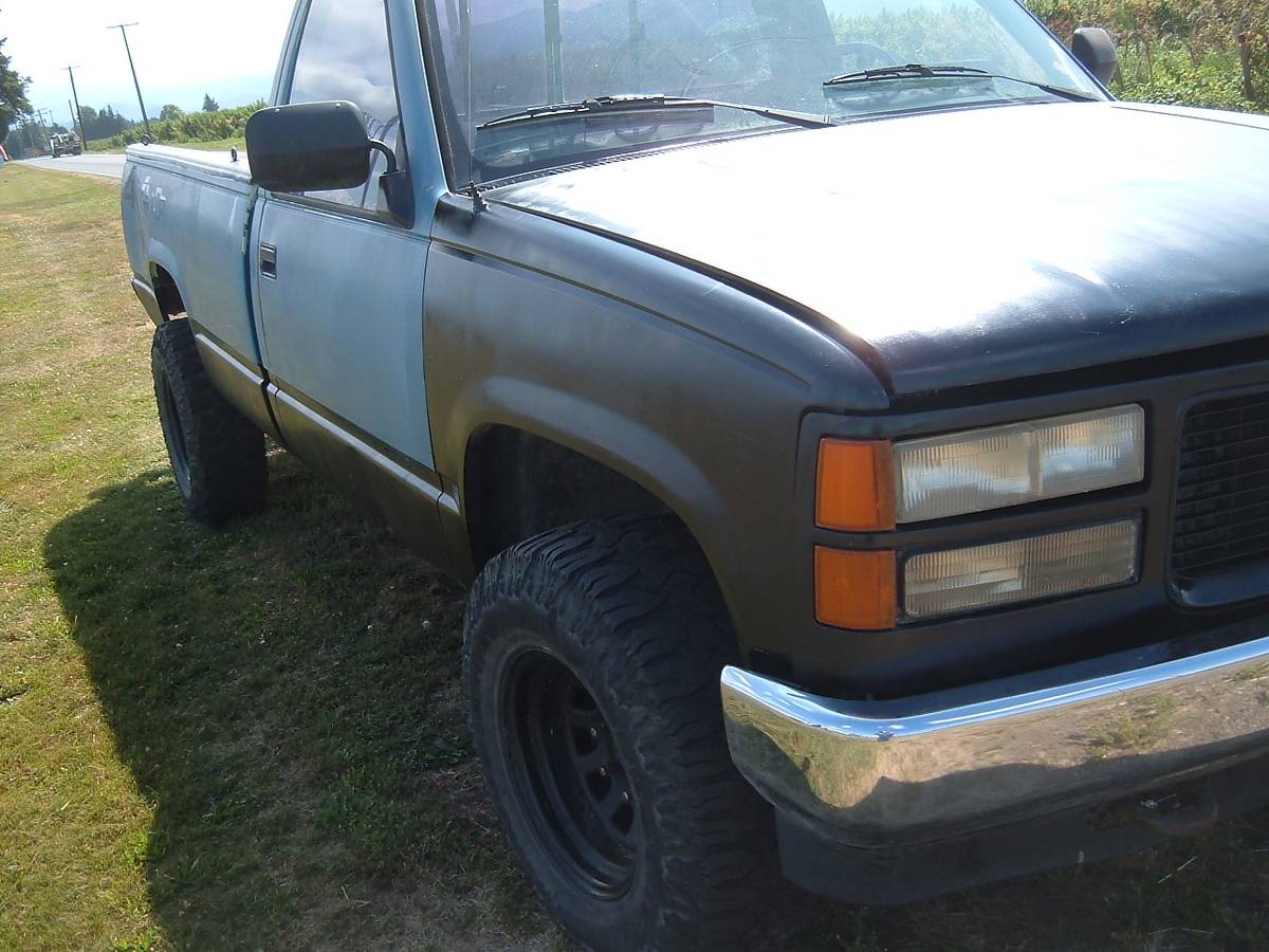 Gmc-cheyene-1988-blue-2
