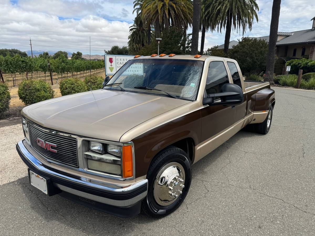 Gmc-dually-3500-1988-brown-4