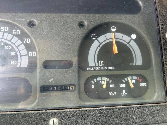 Gmc-grumman-1992-black-4