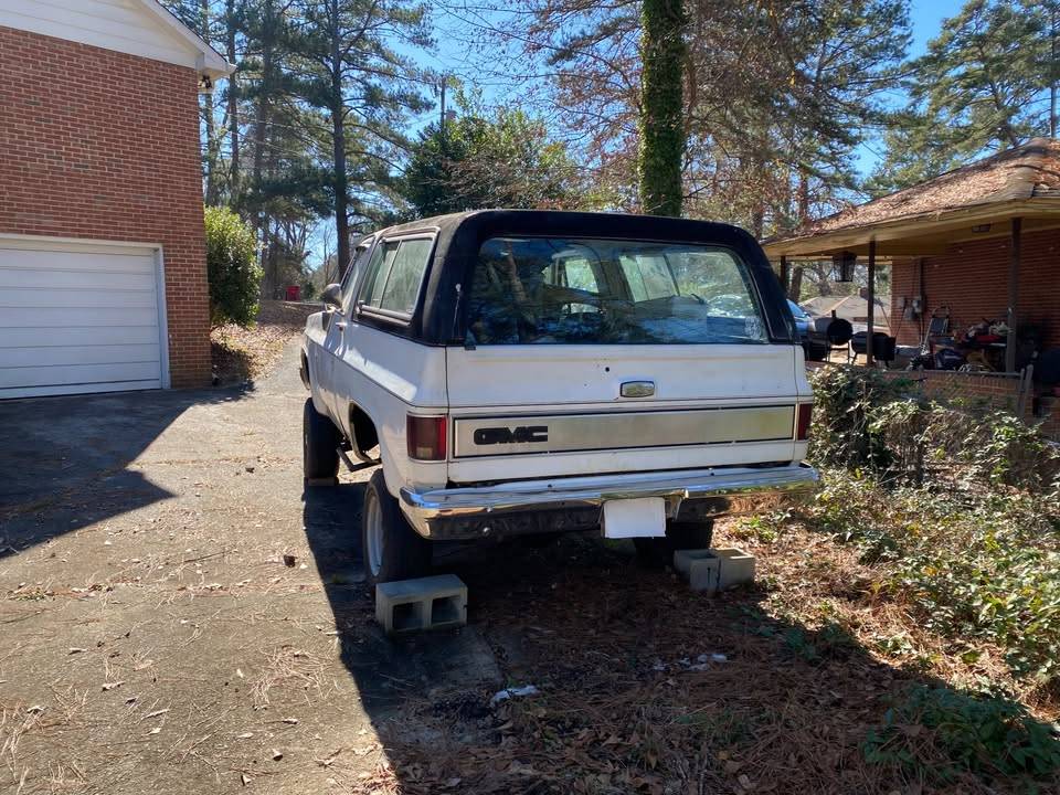 Gmc-jimmy-1983-white-2